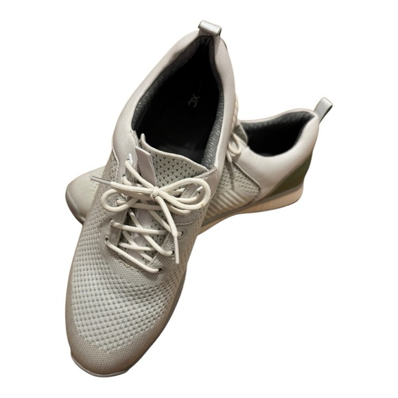 Johnston & murphyy women’s golf XC4 tennis - size 9 - Picture 3 of 10